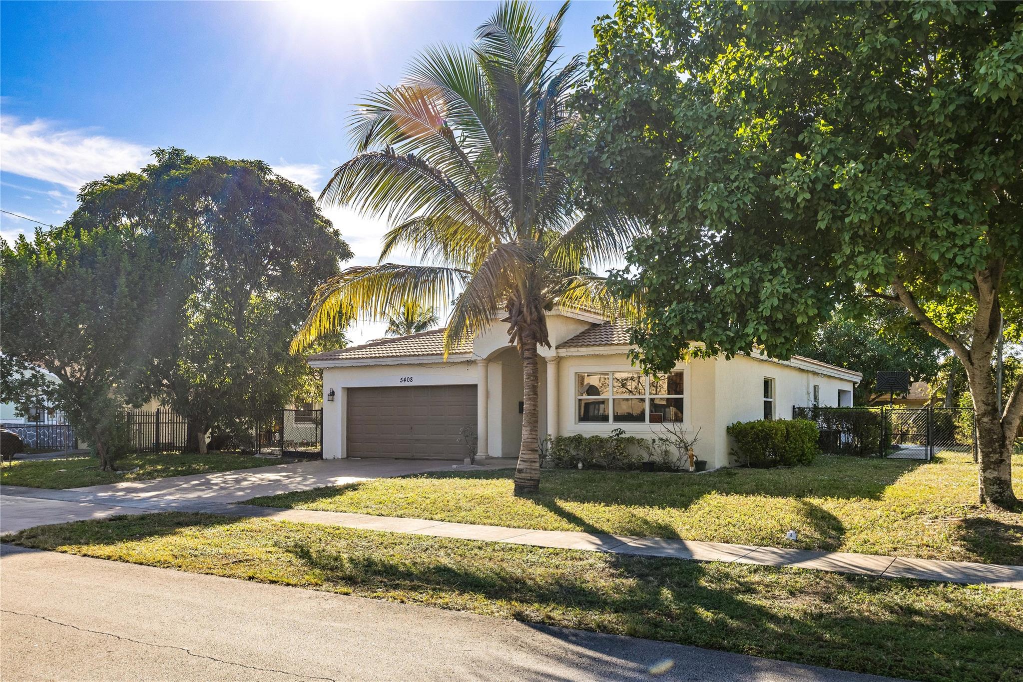 Sunshine Villas First Add - Residential