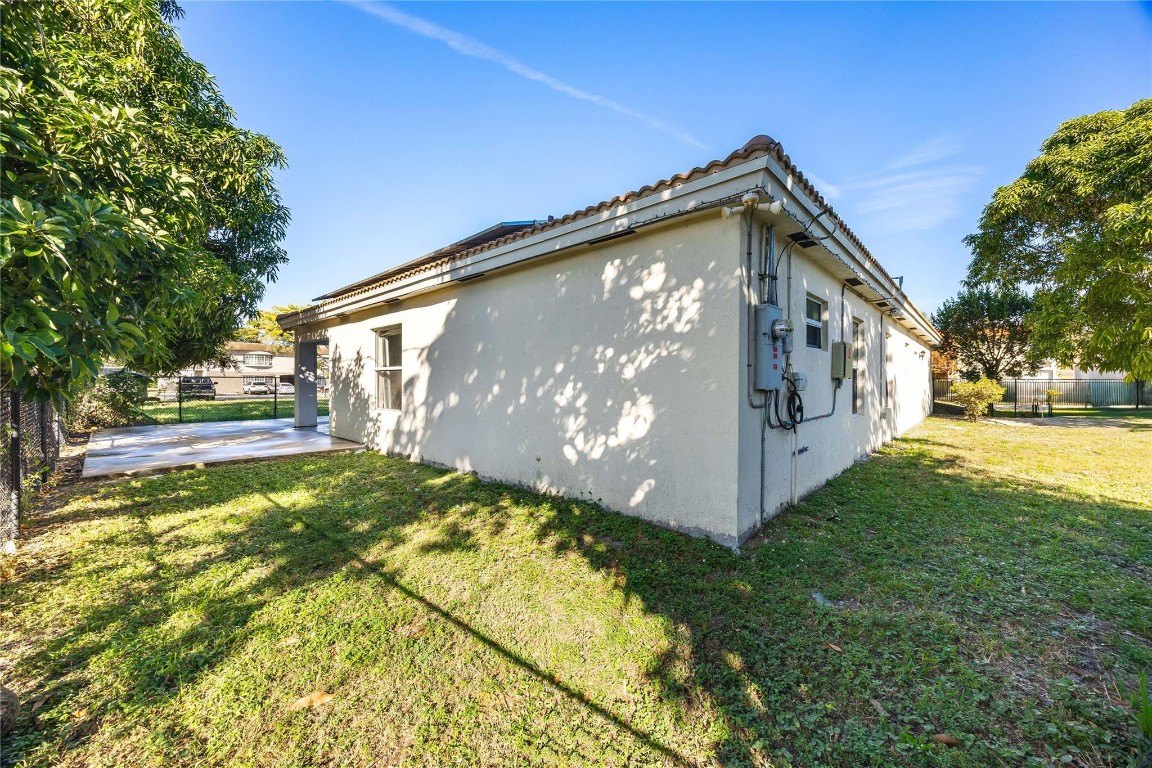 Sunshine Villas First Add - Residential