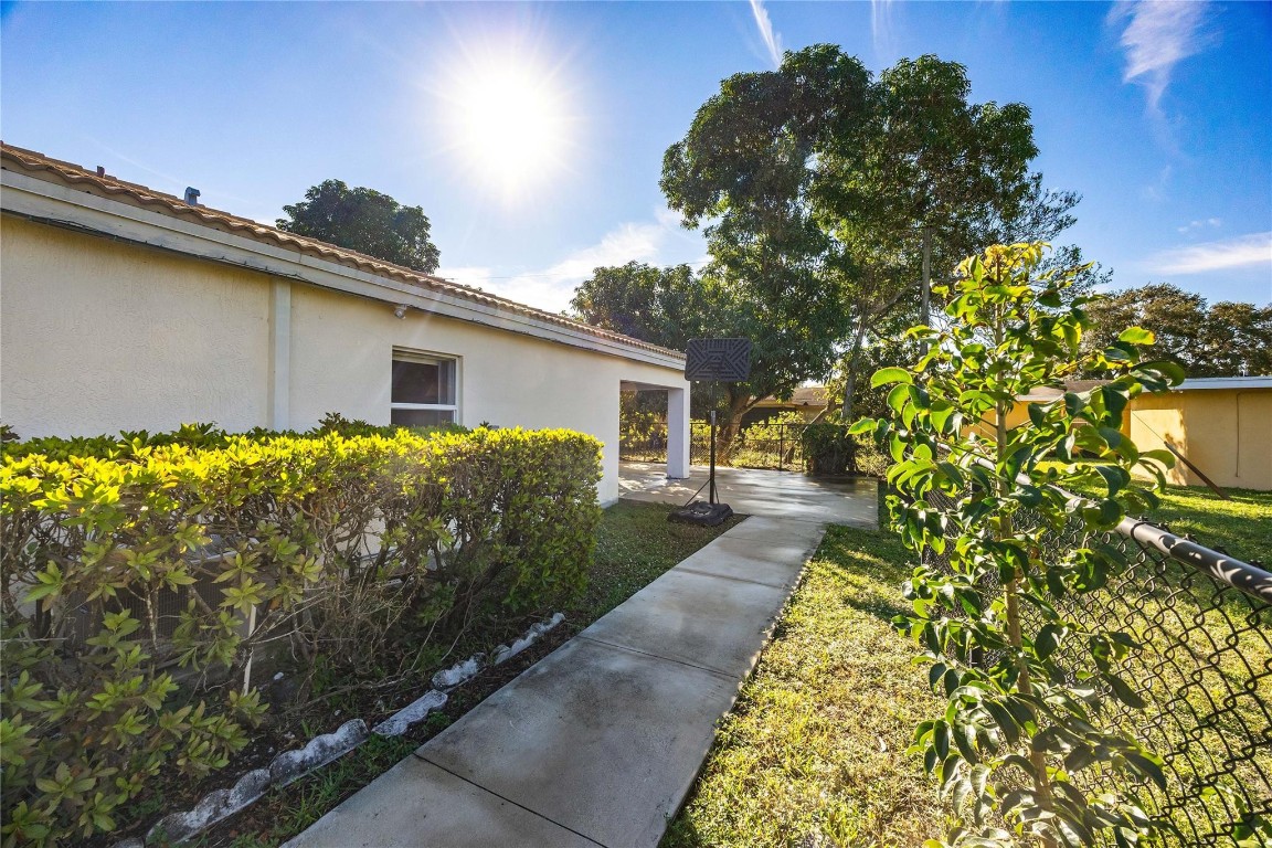 Sunshine Villas First Add - Residential