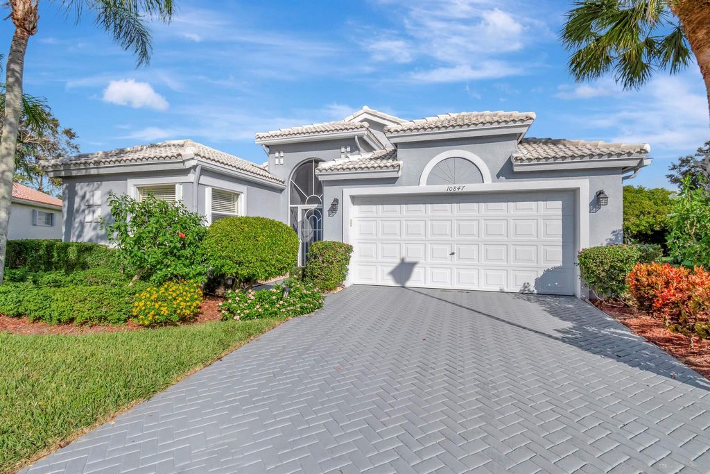 Photo of 10847 Crystal Key Lane, Boynton Beach, FL 33437 (MLS # R10941229)