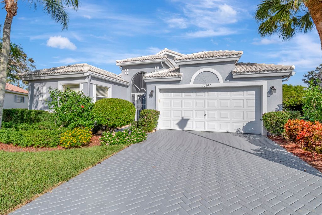 Photo of 10847 Crystal Key Lane, Boynton Beach, FL 33437 (MLS # R10941229)