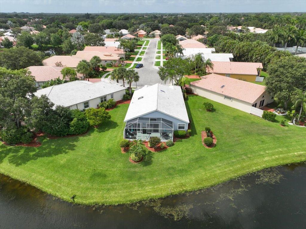 Photo of 10847 Crystal Key Lane, Boynton Beach, FL 33437 (MLS # R10941229)