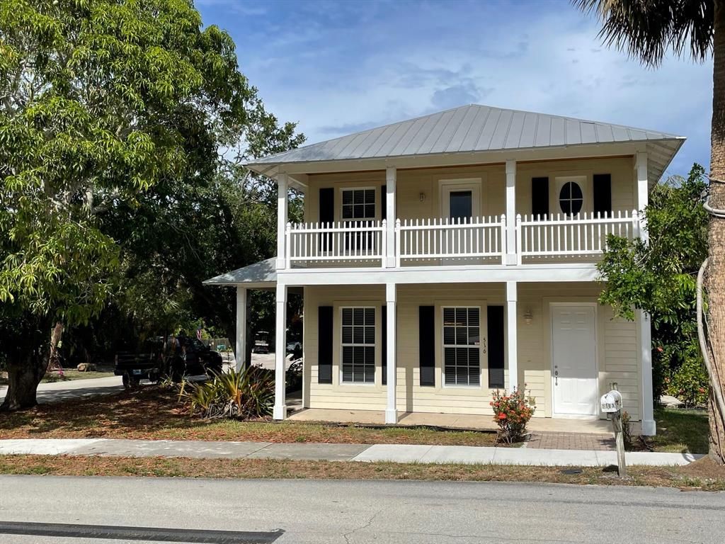 Photo of 516 NW North River Drive, Stuart, FL 34994 (MLS # R10725580)