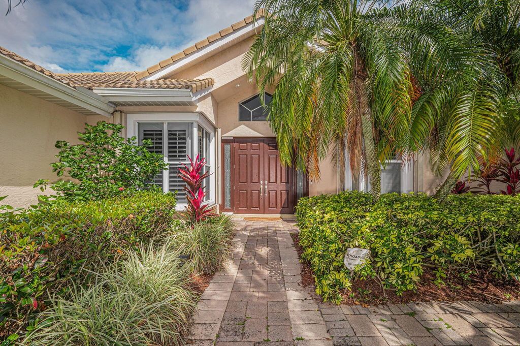 Photo of 1736 SW Mockingbird Drive, Port Saint Lucie, FL 34986 (MLS # R11082042)