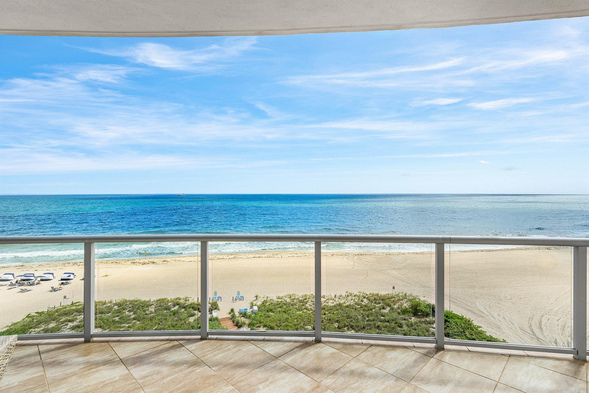 COCONUT GROVE RESIDENCES - Residential