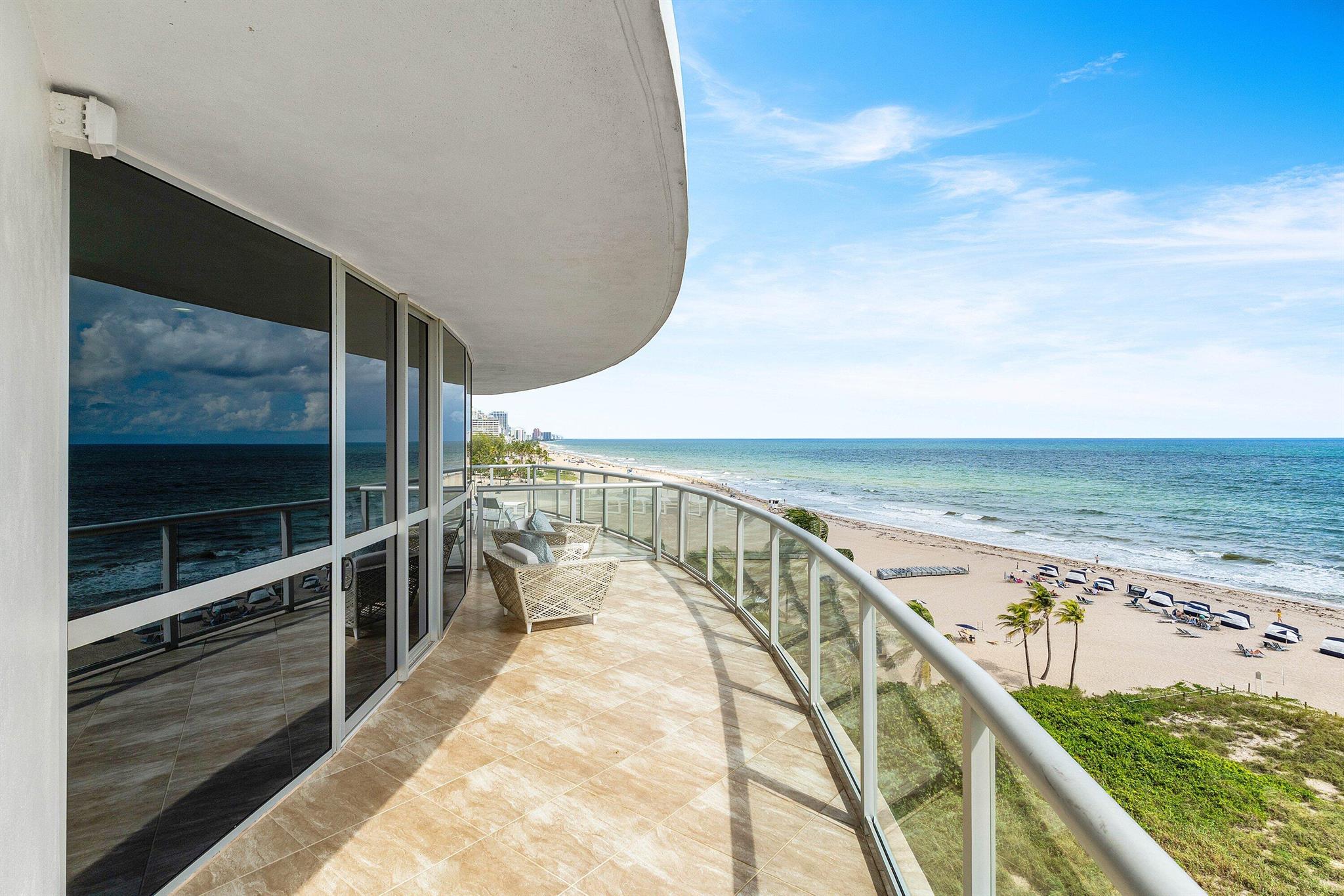 COCONUT GROVE RESIDENCES - Residential