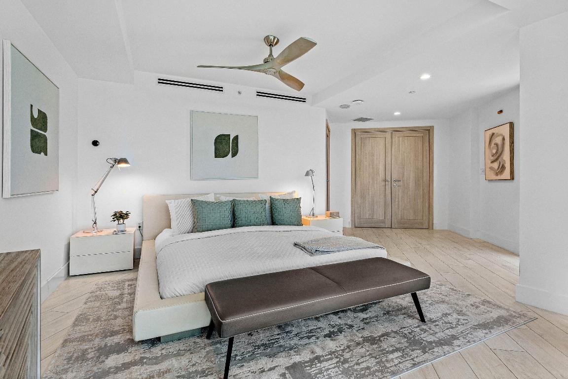 1200 Holiday Drive 602