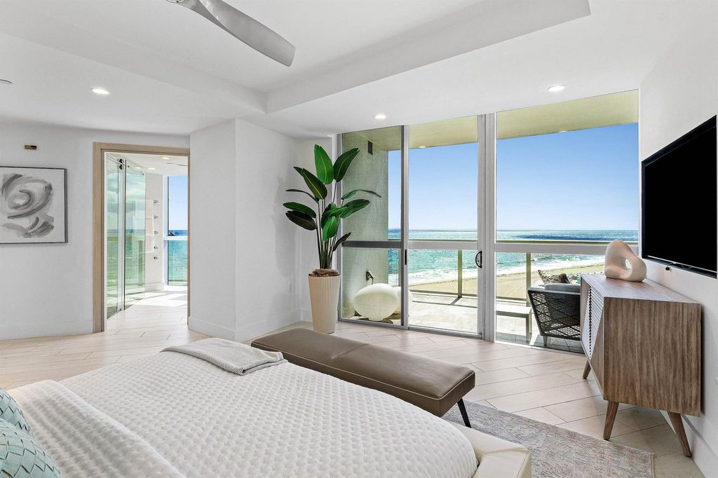 Photo of 1200 Holiday Drive #602, Fort Lauderdale, FL 33316 (MLS # R11132104)