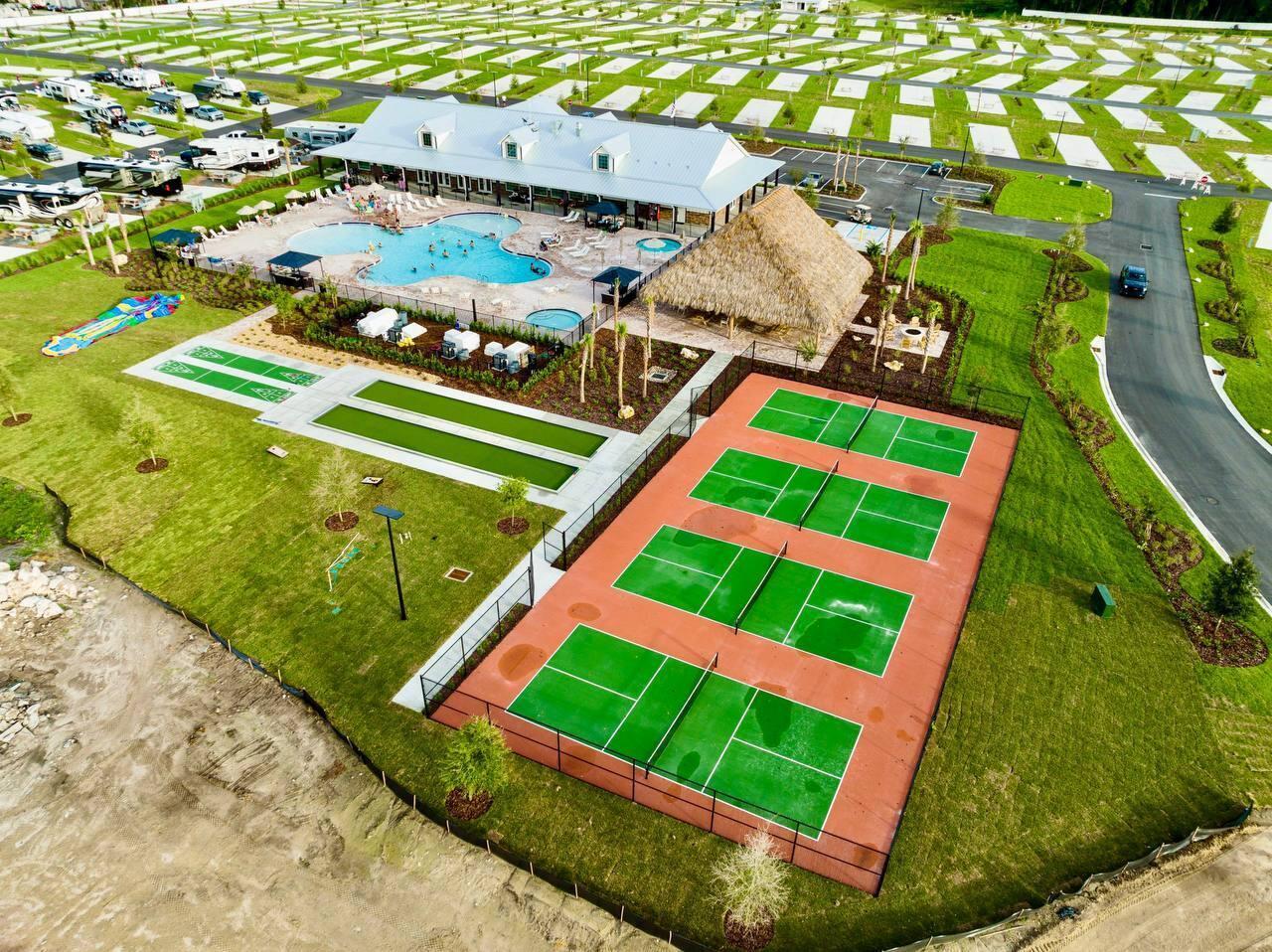 RESORT AT CANOPY OAKS - Land