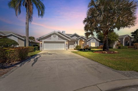 Photo of 10324 Inverness Way, Port Saint Lucie, FL 34986 (MLS # R11167148)