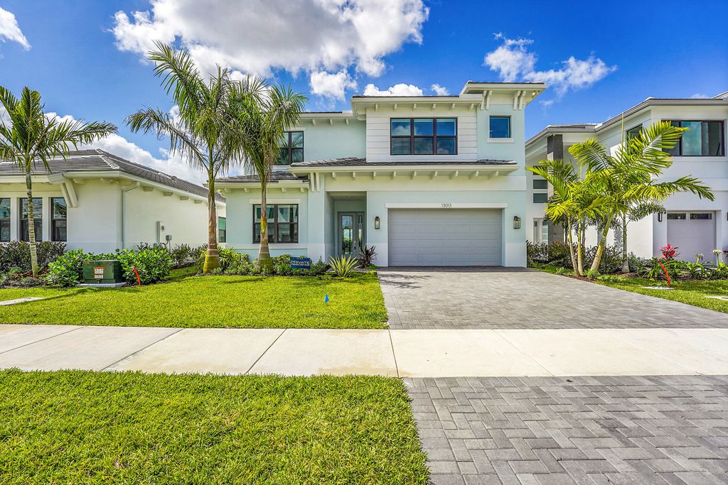 Photo of 13013 Feathering Way, Palm Beach Gardens, FL 33412 (MLS # R11077109)