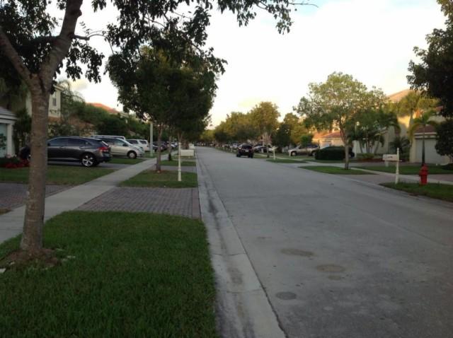 OLYMPIA 2 - Residential Lease