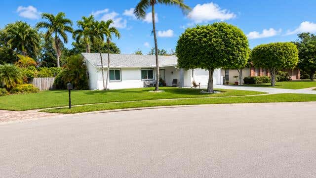 Photo of 21521 WOODCHUCK Court, Boca Raton, FL 33428 (MLS # B26059577)