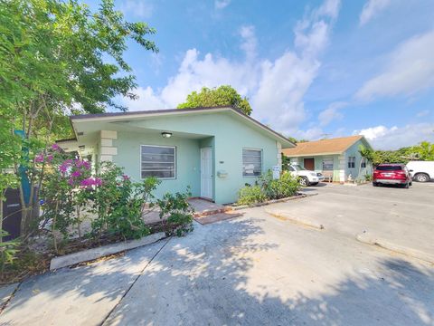 412 Conniston Road A West Palm Beach FL 33405