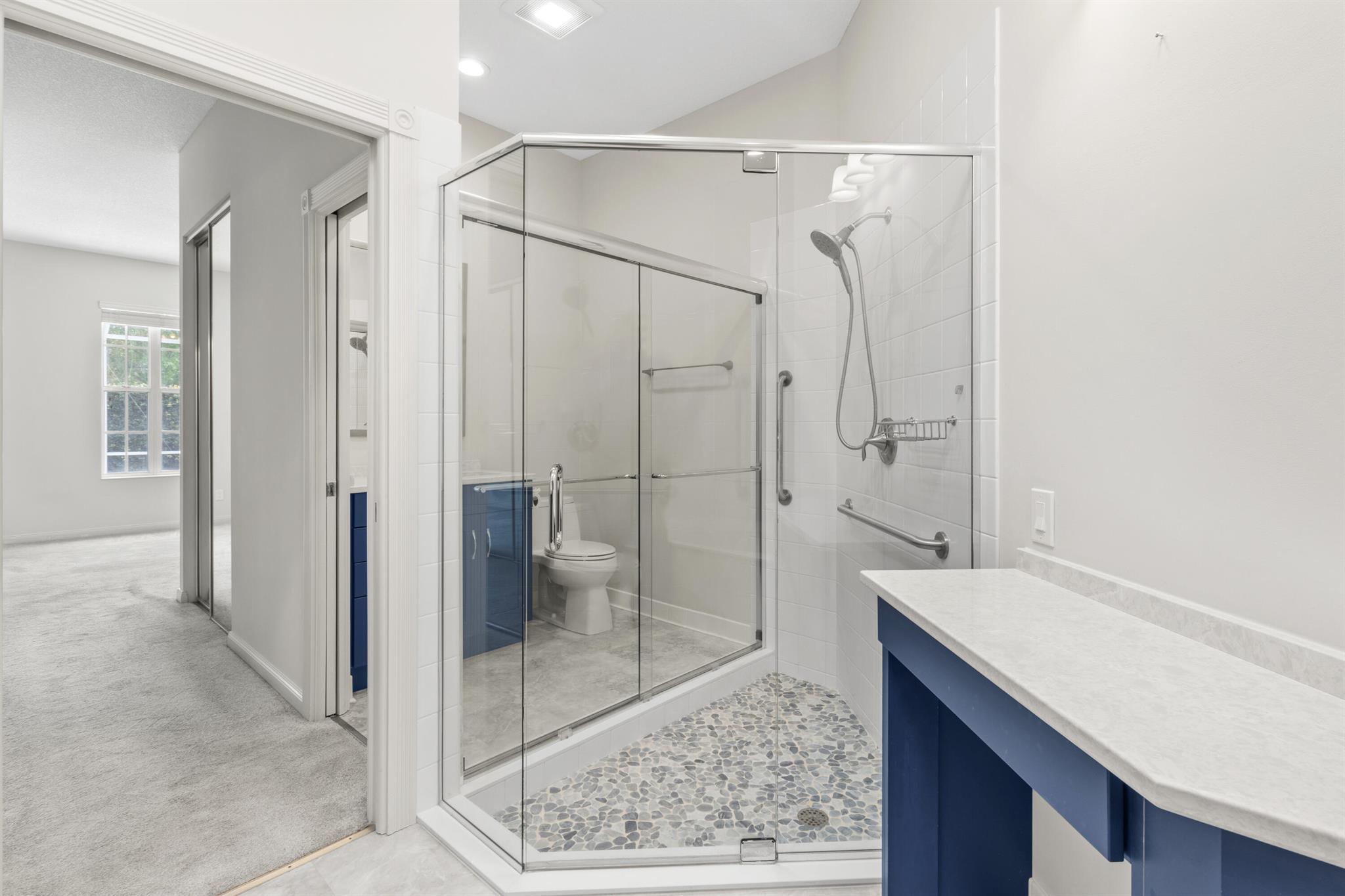 OAKS EAST 2 - Residential