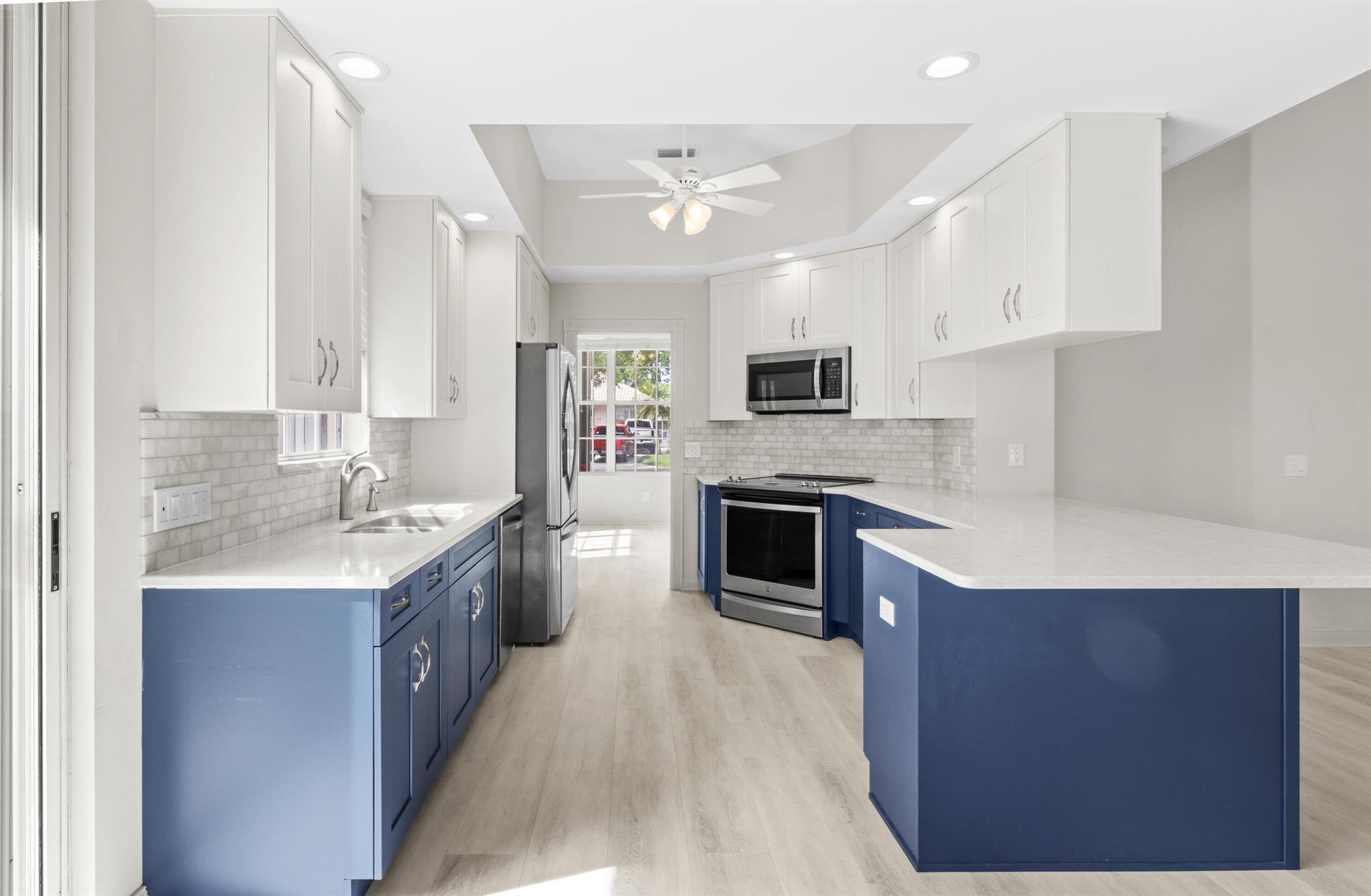 OAKS EAST 2 - Residential