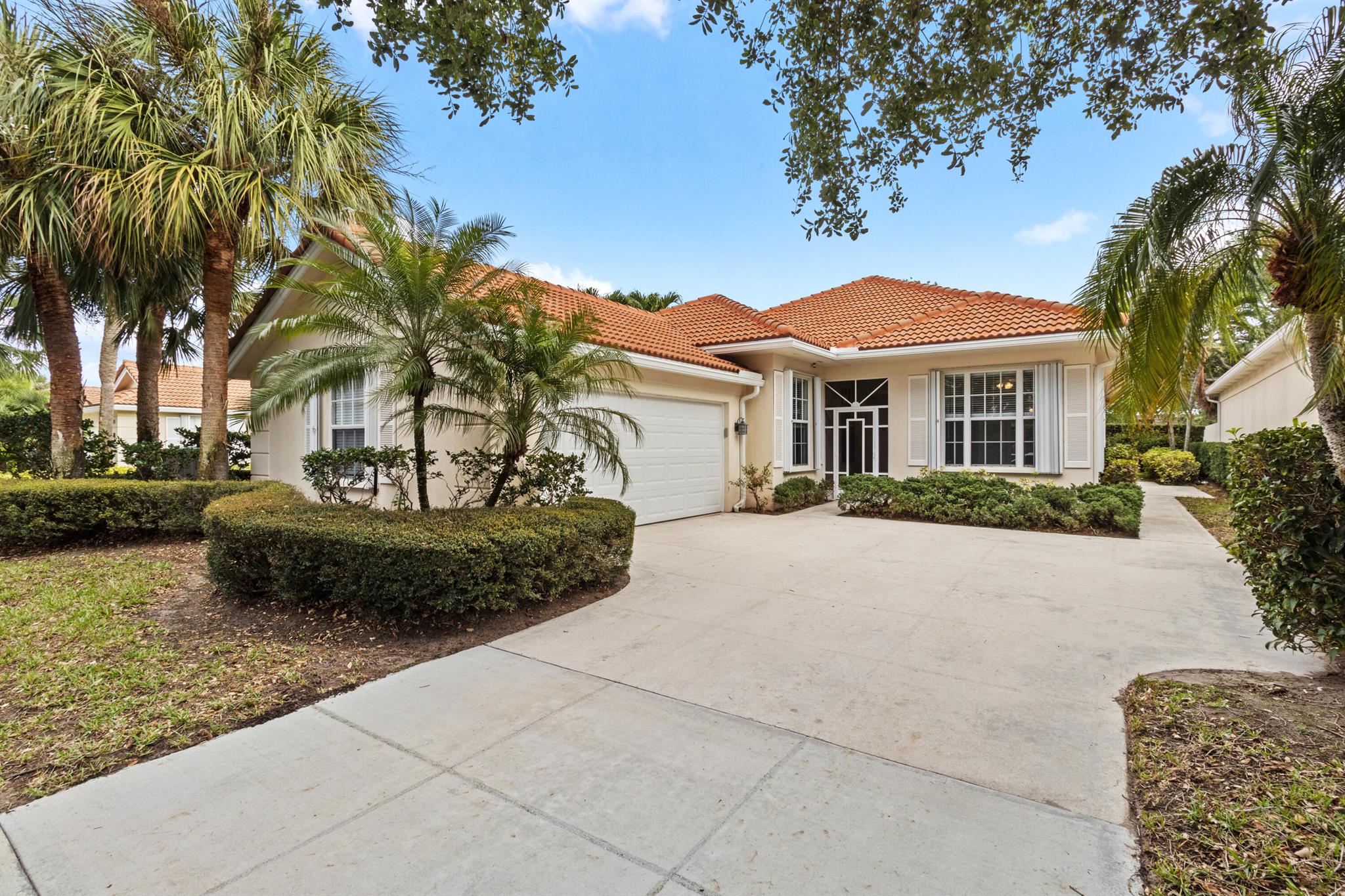 OAKS EAST 2 - Residential