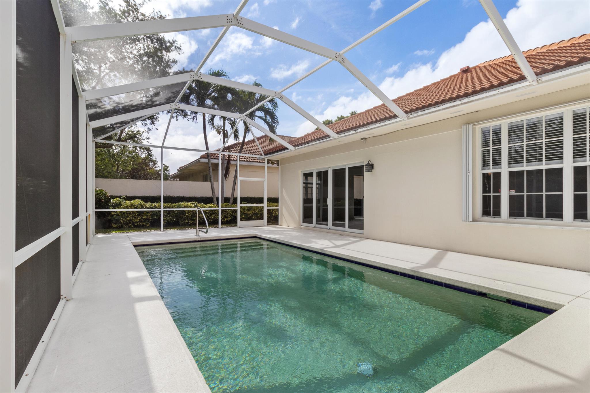 OAKS EAST 2 - Residential