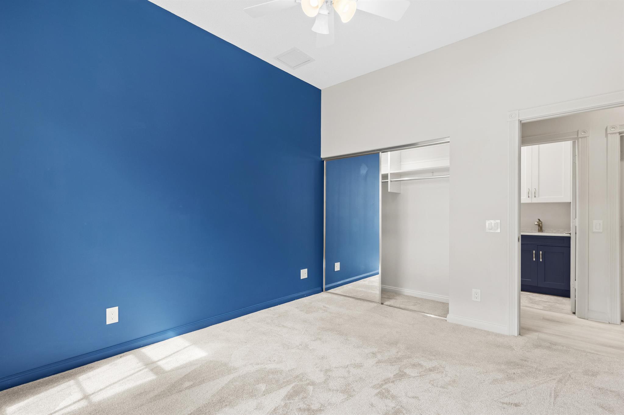 OAKS EAST 2 - Residential