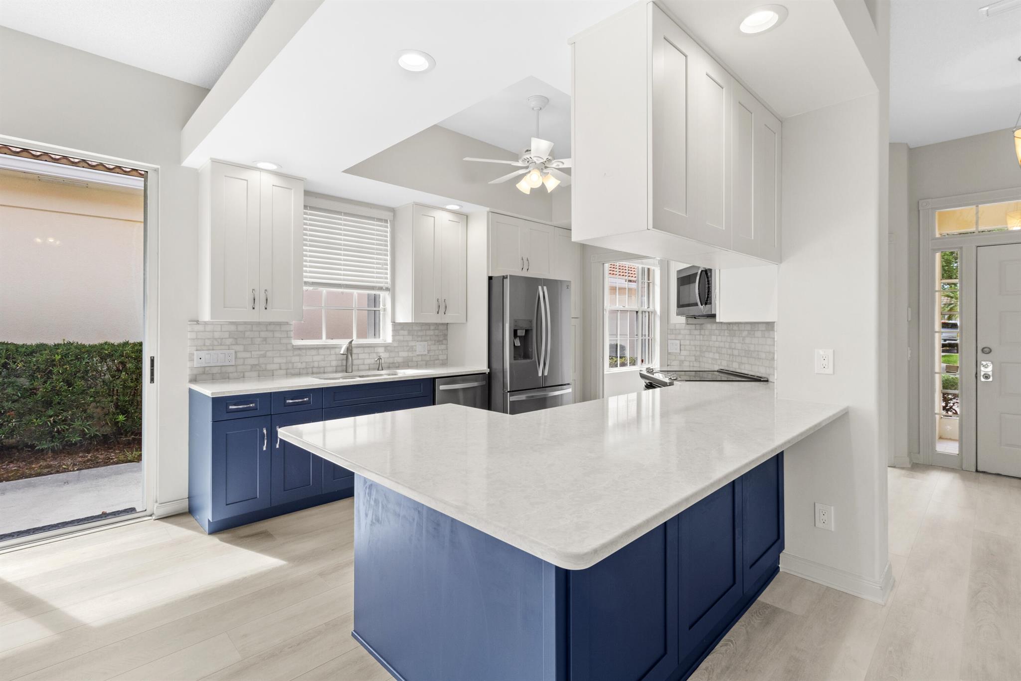 OAKS EAST 2 - Residential