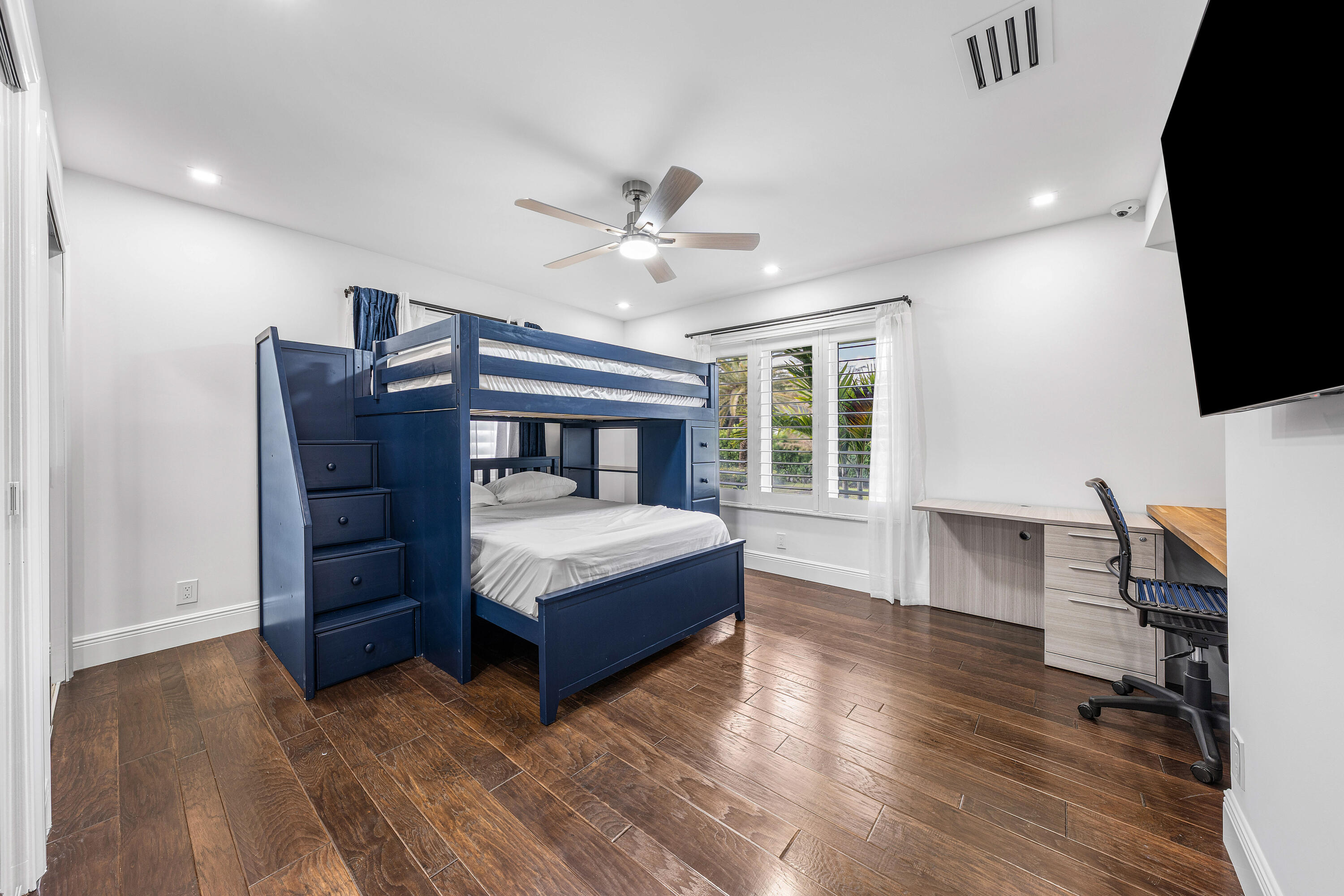 FIELDBROOK - Residential