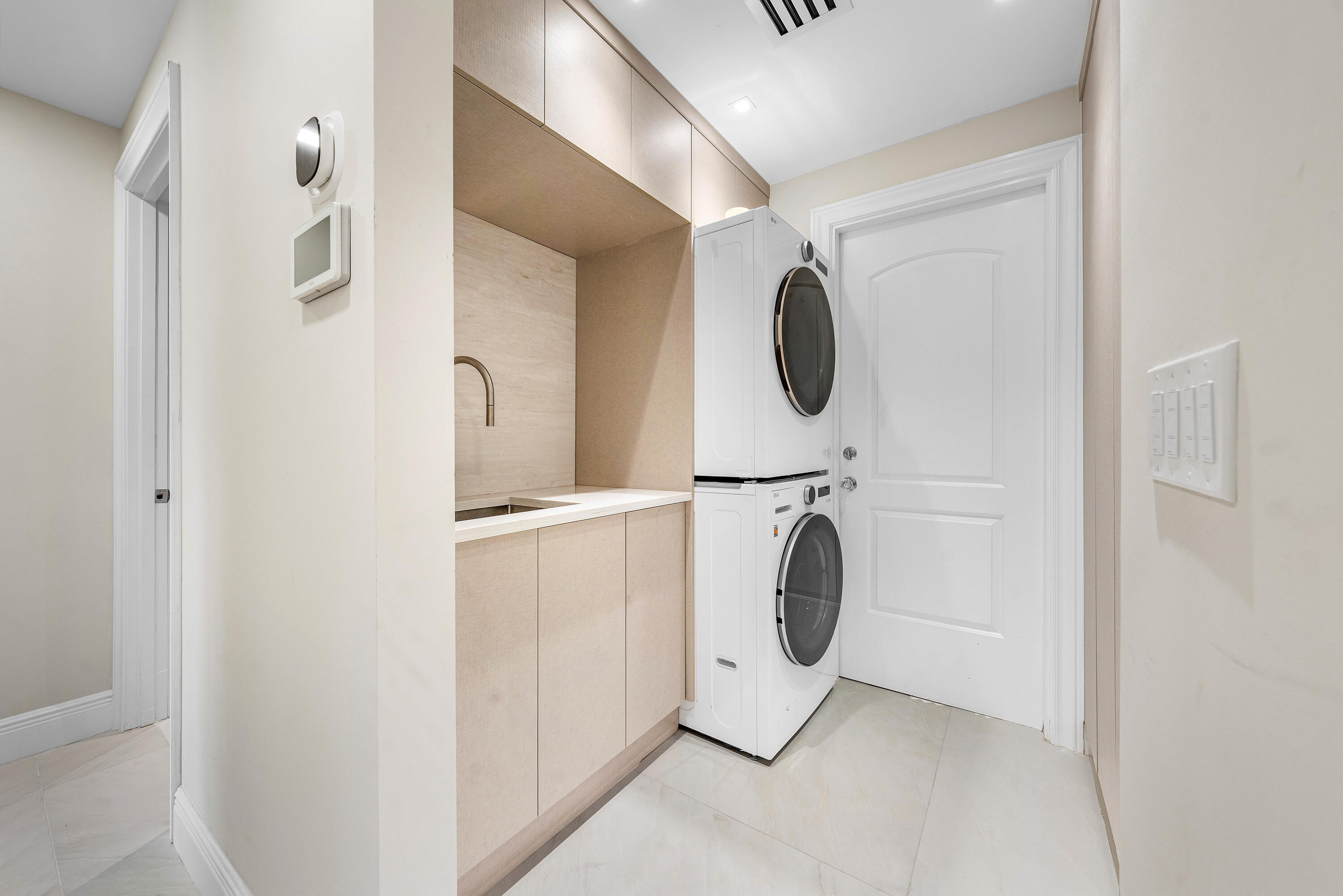 FIELDBROOK - Residential