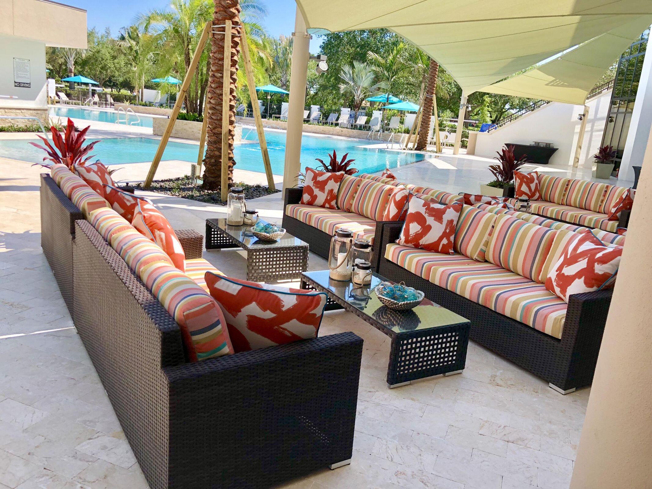 GLENEAGLES CONDO V - Residential