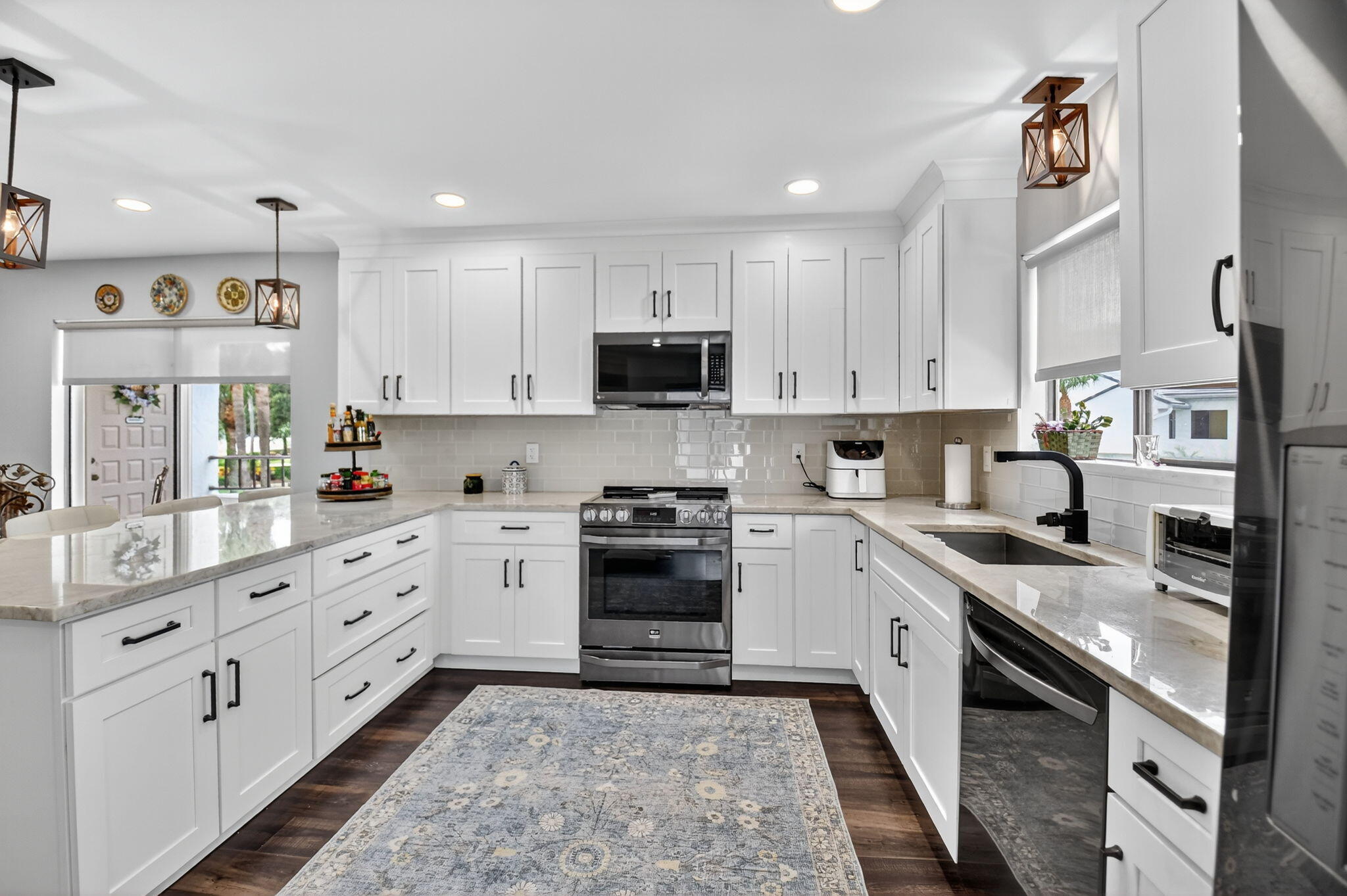 GLENEAGLES CONDO V - Residential