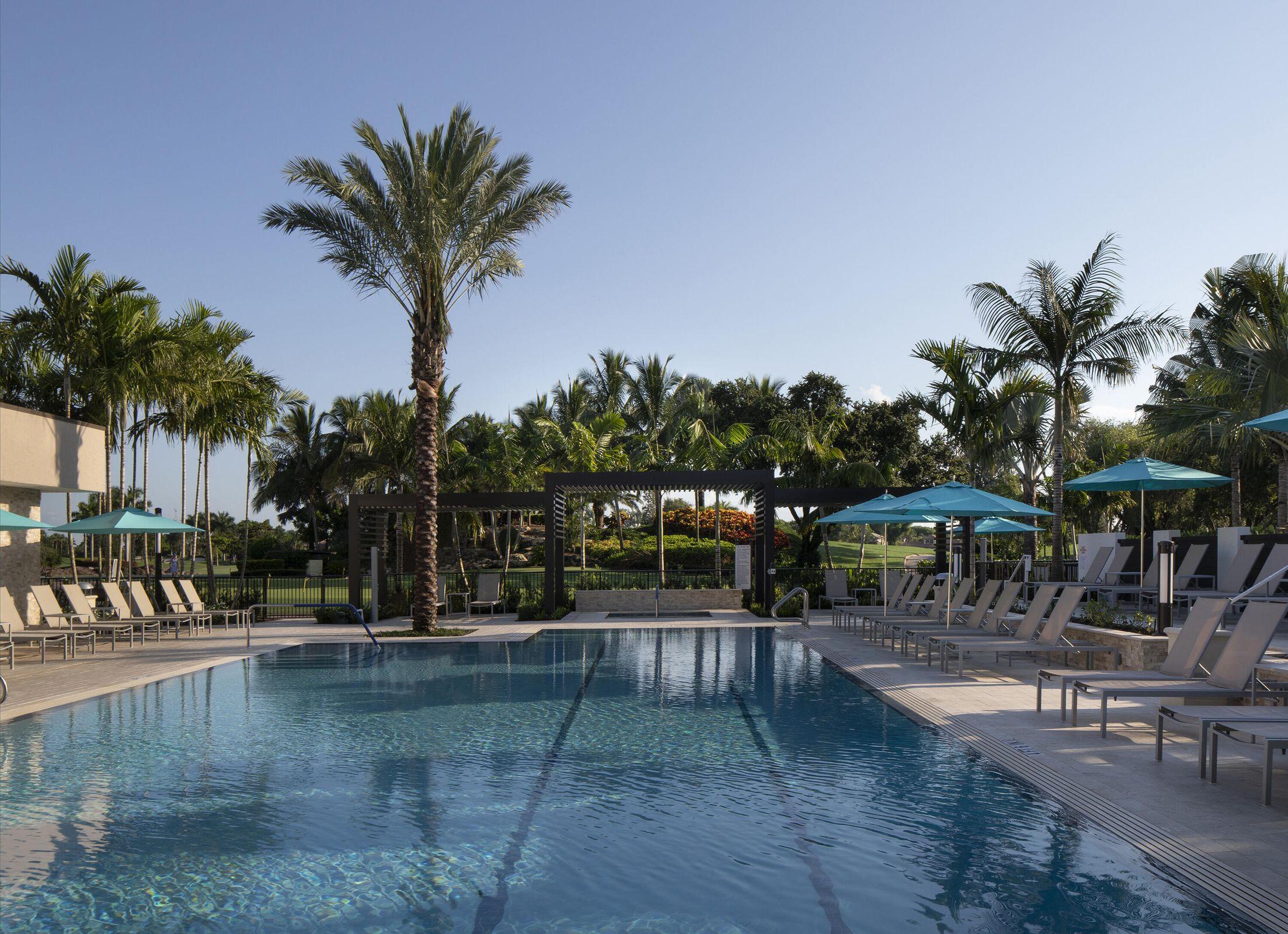 GLENEAGLES CONDO V - Residential