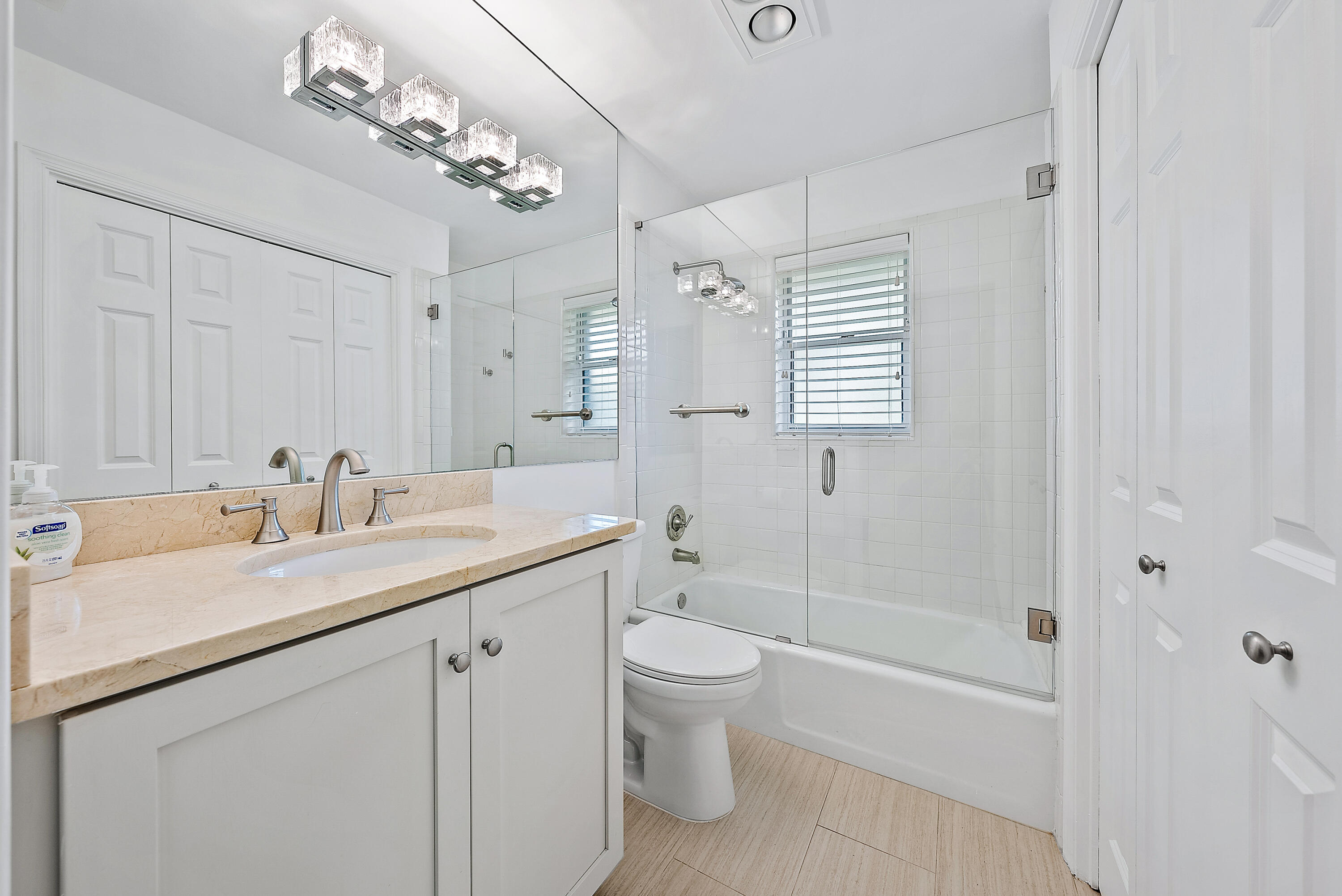 TWELVE OAKS CONDO - Residential