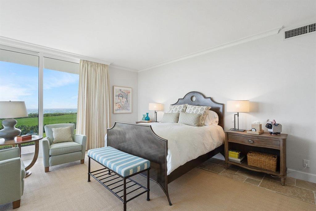 TWENTY FIVE HUNDRED SOUTH - Residential