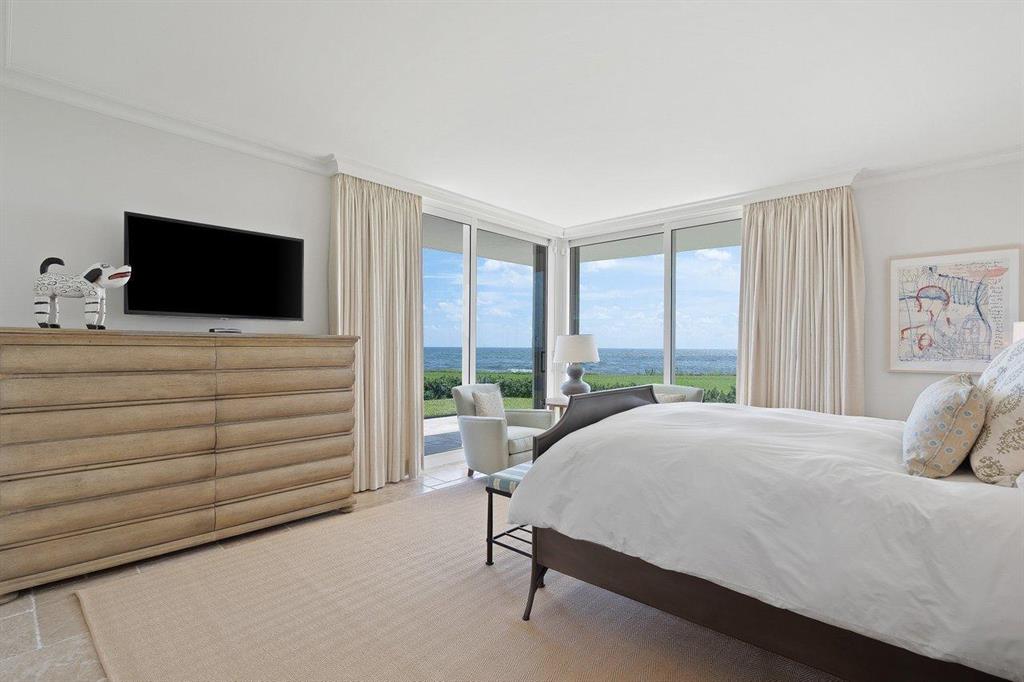 TWENTY FIVE HUNDRED SOUTH - Residential