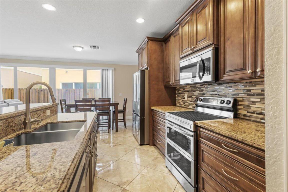 ST PAUL ESTATES - Residential