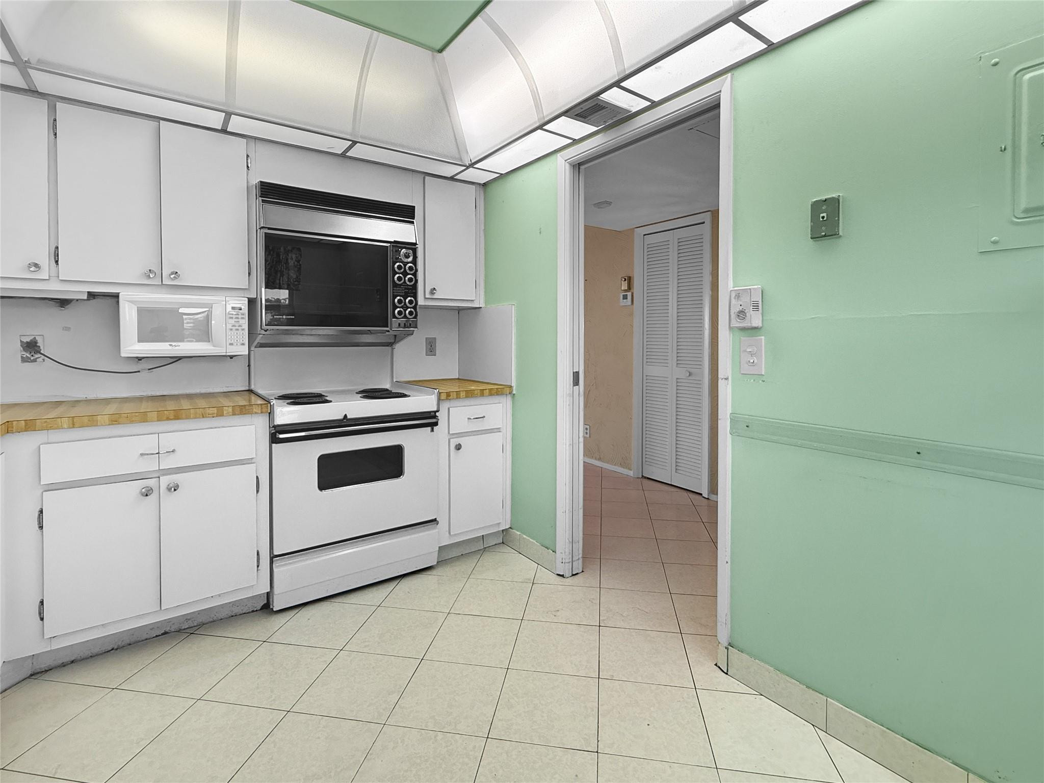 Palm Aire - Residential