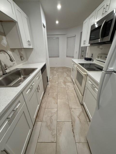 Cambridge At Century Vill - Residential