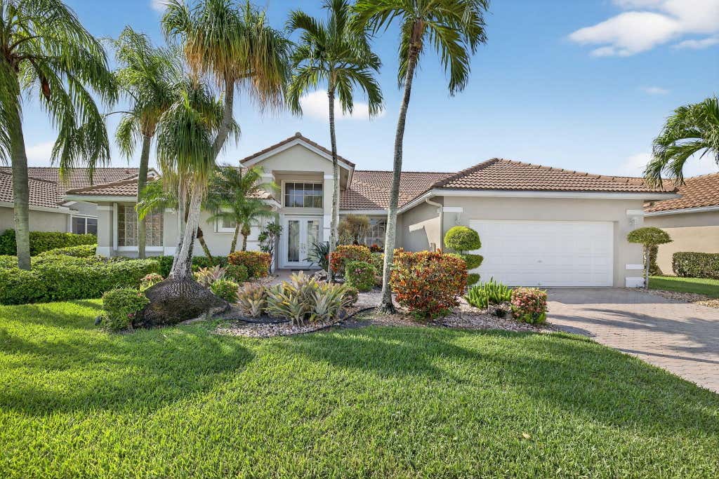 Photo of 7728 Bridlington Drive, Boynton Beach, FL 33472 (MLS # R11119405)
