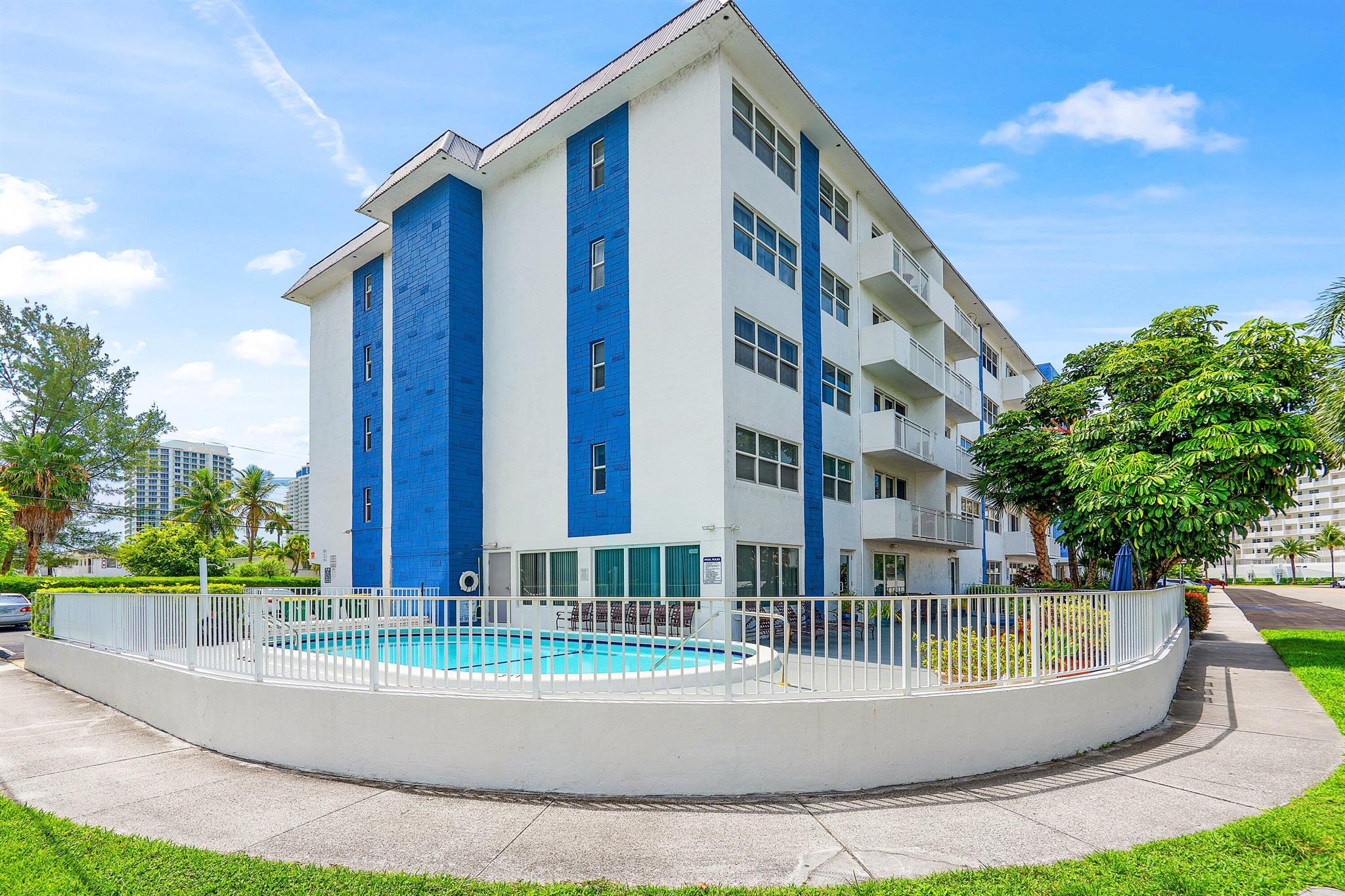 BAYSHORE EMBASSY CONDO - Residential