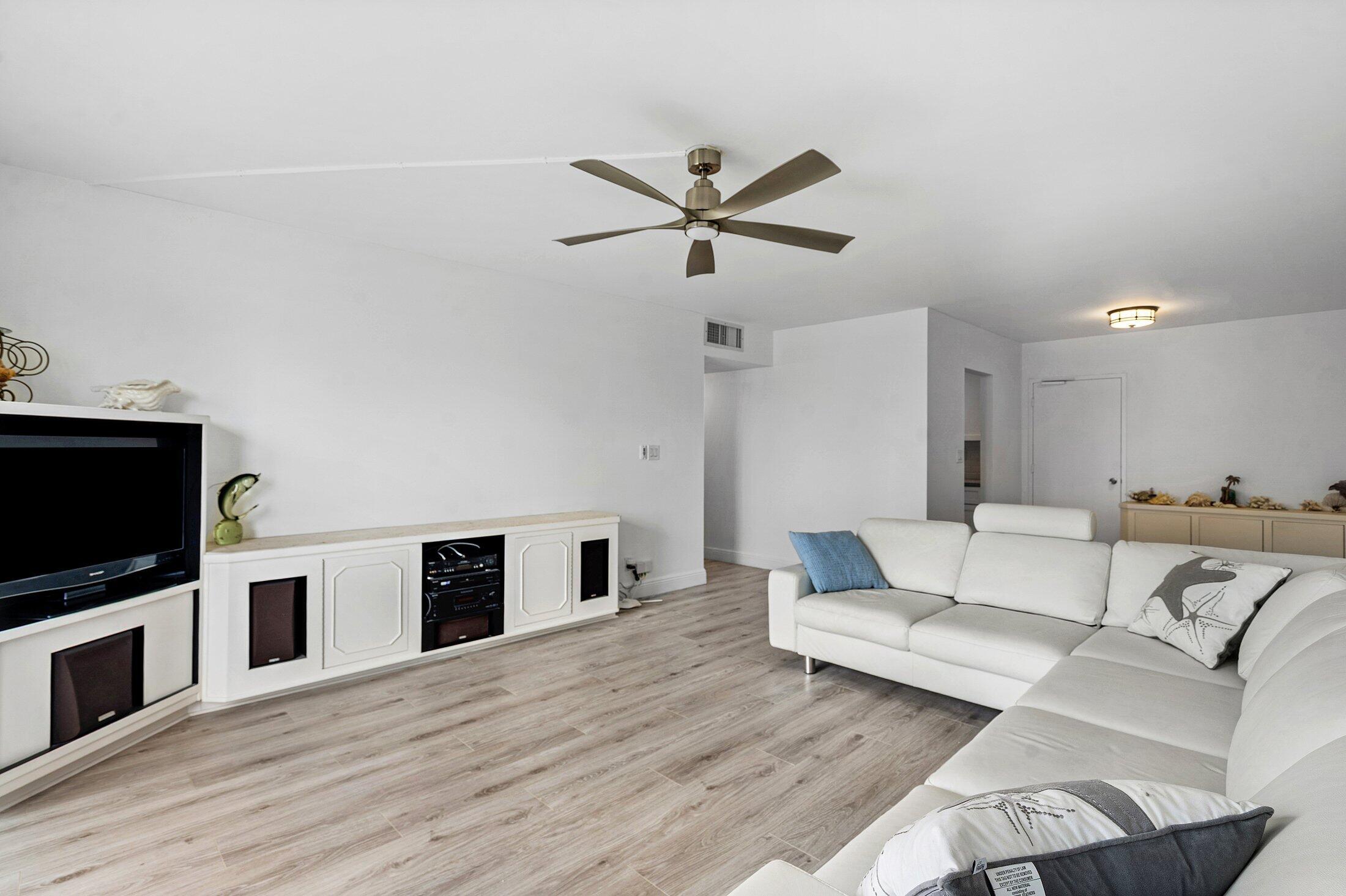 BAYSHORE EMBASSY CONDO - Residential