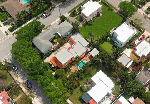 A home in Lake Worth Beach