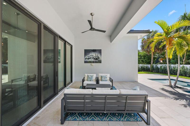 KINGS COURT - Residential