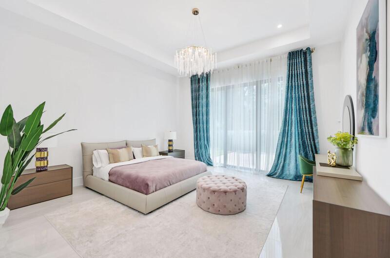 KINGS COURT - Residential
