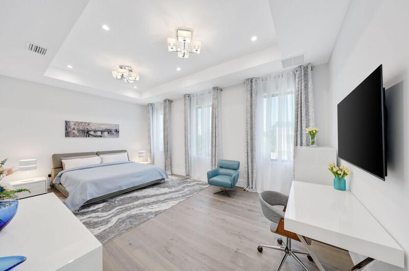 KINGS COURT - Residential