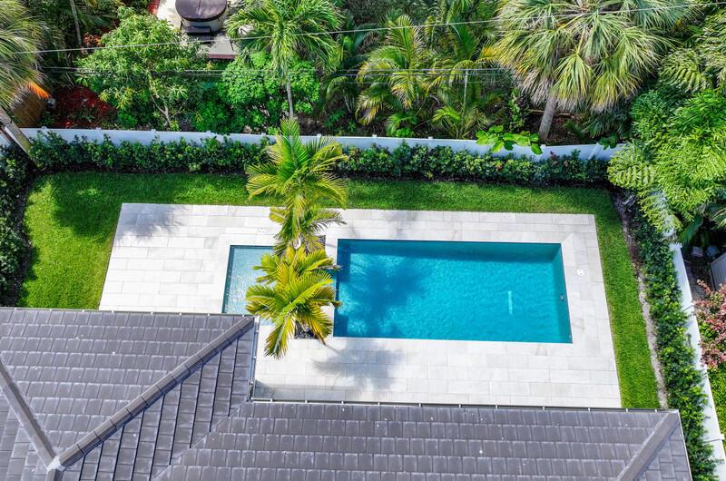 KINGS COURT - Residential