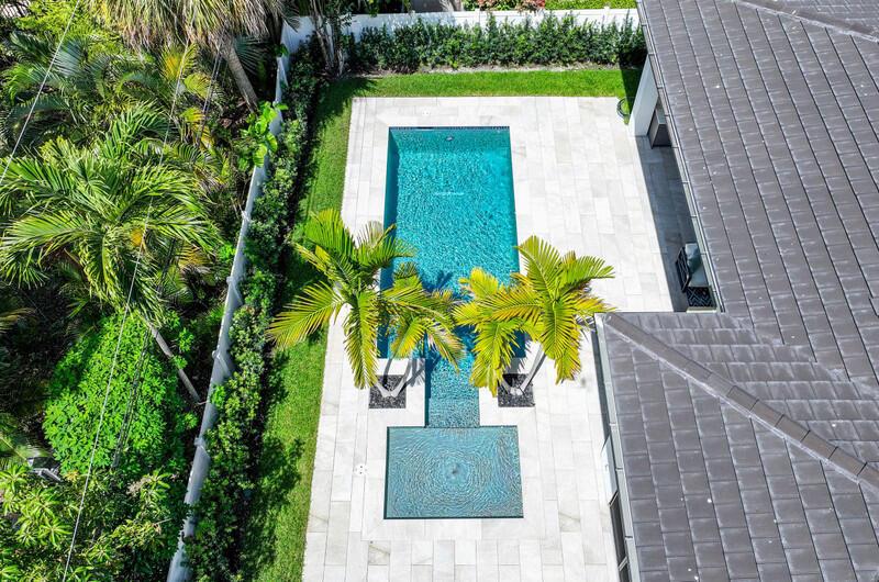 KINGS COURT - Residential