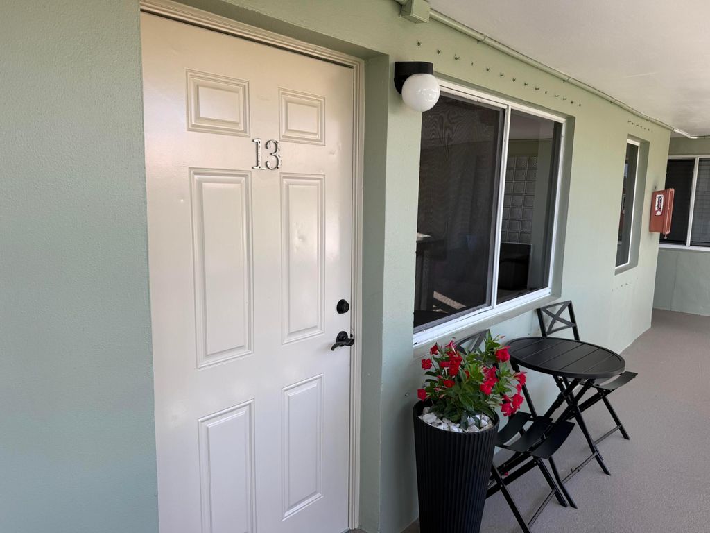 Photo of 1423 Holly Heights Drive #13, Fort Lauderdale, FL 33304 (MLS # B26026142)