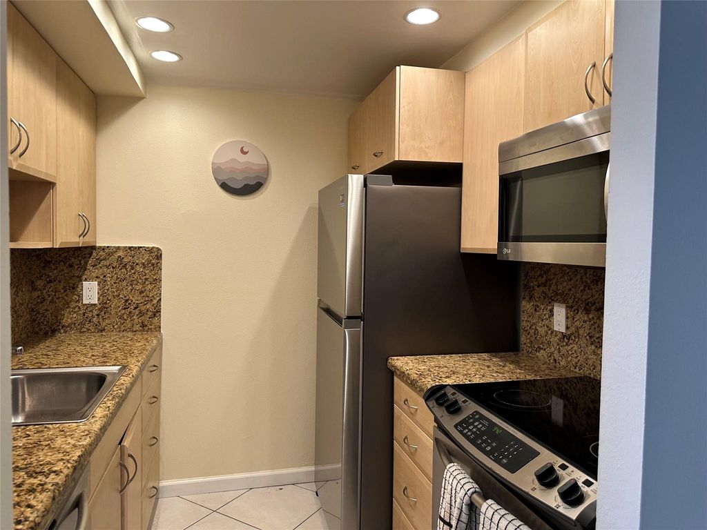 Photo of 111 Briny Avenue #1707, Pompano Beach, FL 33062 (MLS # F10518981)