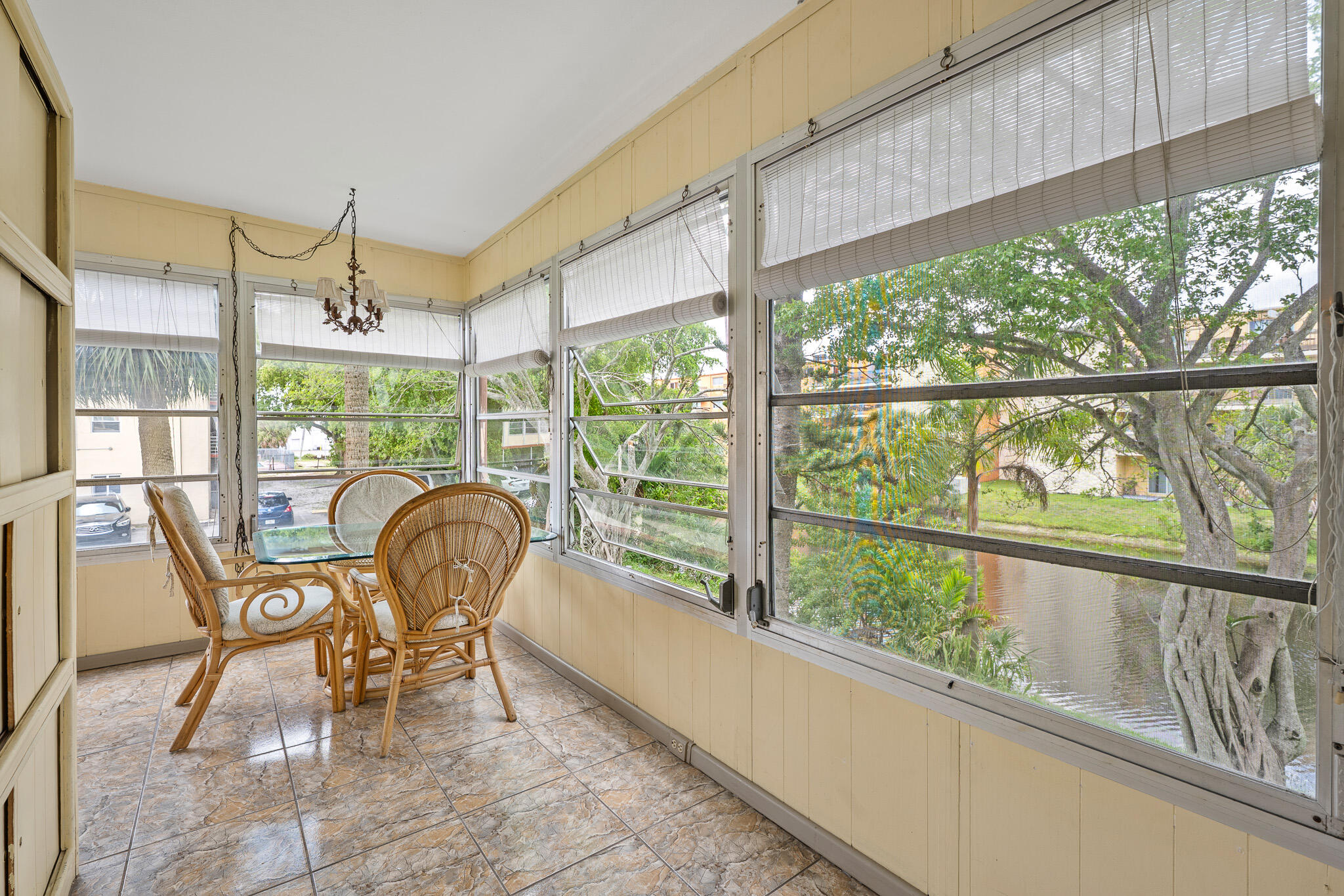 MAJESTIC GARDENS CONDOMINIUM - Residential