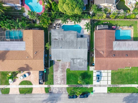 Tiny photo for 11631 NW 29th Street, Sunrise, FL 33323 (MLS # B26088984)