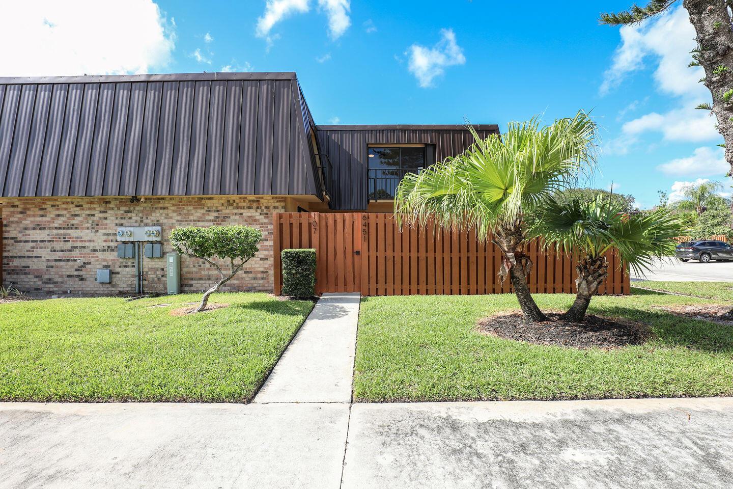 Welcome to this charming townhouse located in Stuart, FL. This well-maintained property features a spacious layout with two bedrooms and two and a half bathrooms, has plenty of space for comfortable living. Enjoy the private patio area, appropriate for outdoor relaxation. Conveniently located near shopping, dining, and local amenities, this townhouse provides easy access to everything you need. Don't miss the opportunity to make this delightful townhouse your new home.Upgrades Galore: 48'' luxury Italian porcelain throughout, quartz counters & backsplash, custom cabinetry, upgraded new appliances, custom shower, LED lighting, smart home thermostat, remote fans, new irrigation & landscaping, private outdoor space