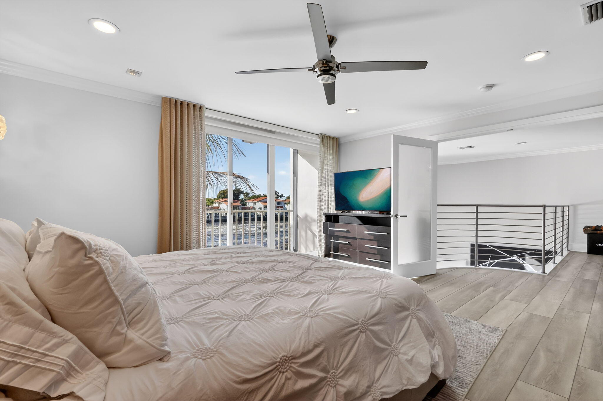 TRAFALGAR OF HIGHLAND BEACH CONDO - Residential
